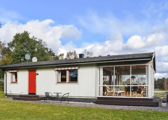 3 Bedroom Lovely Home In Munka-Ljungby